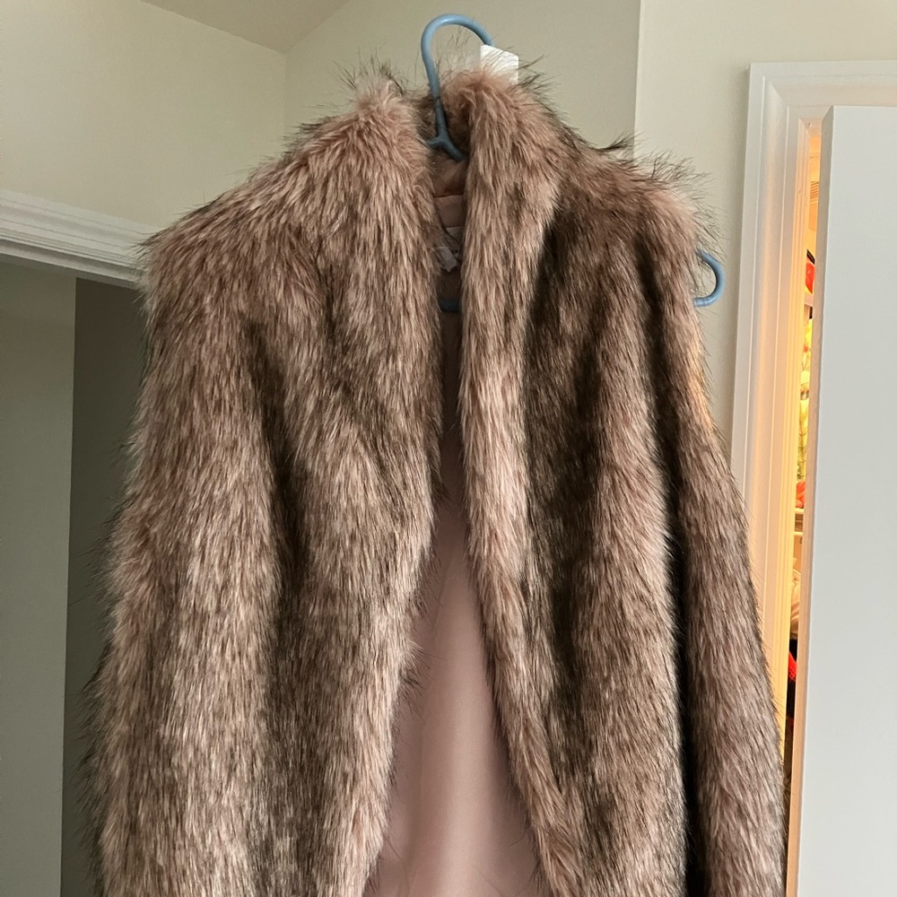 Fur womens jacket perfect for winter.